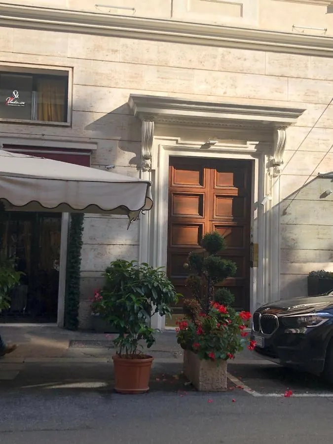 Aurora 31 - Suite & Breakfast Rome 0*,